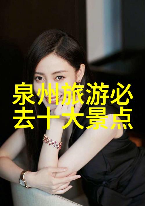 印象城美食指南从一口香辣烤肠到满足的微笑