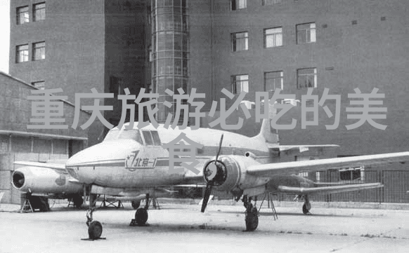 城市通勤也要时尚骑行需要什么装备莫曼顿iThink Halfway皮带传动小轮折叠车