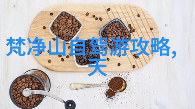 BGMBGMBGM老太太毛多多丰富的灰白色头发与浓密的眉毛
