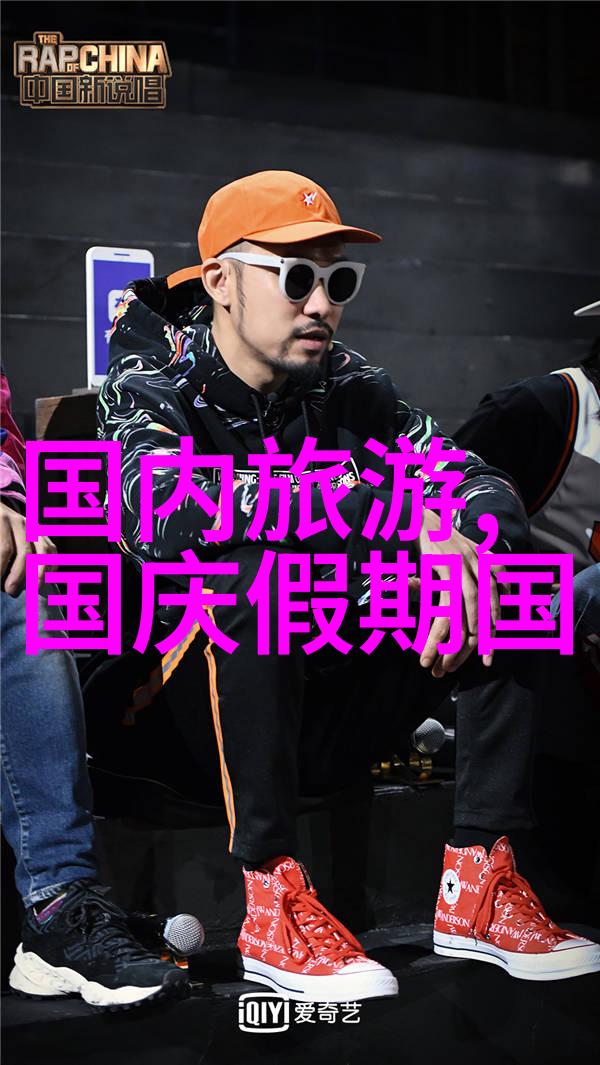 张警官头撞玻璃高清视频播放我亲眼见证了这场意外他一不小心我一脸惊讶